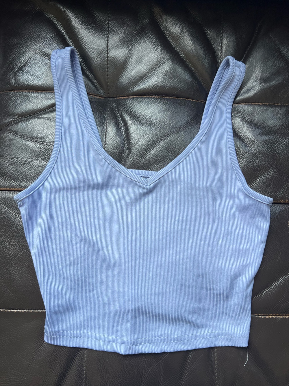 Ribbed Cropped V-Neck Tank Top Light Periwinkle Blue Sz M